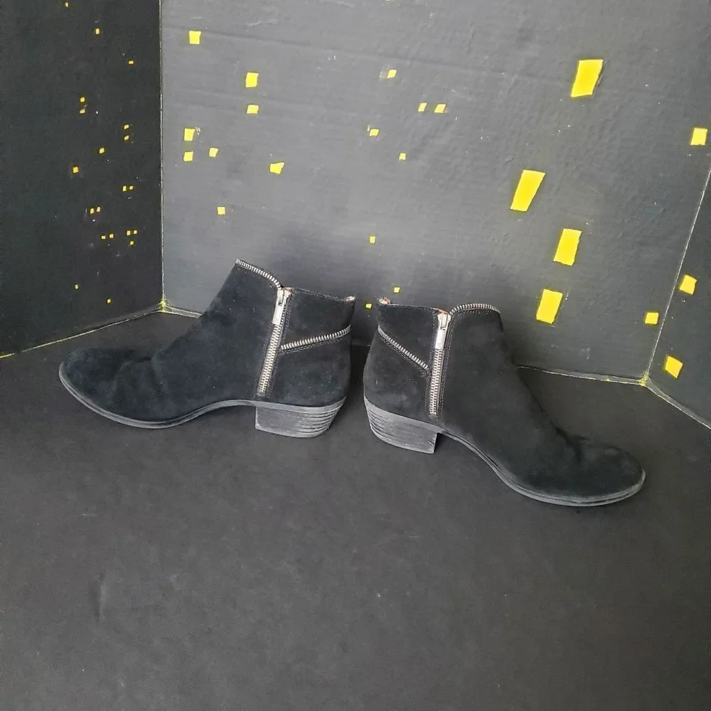 Lucky Brand Black Suede Ankle Booties - Picture 3 of 12